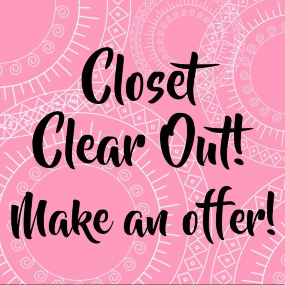 Bundle any items you 💜🛍